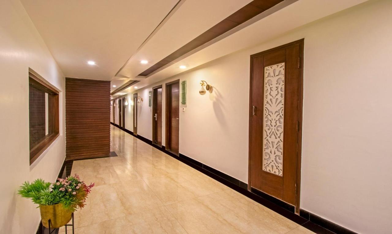 Treebo Premium Queen Of Hills Near Mall Road Mussoorie Exterior photo