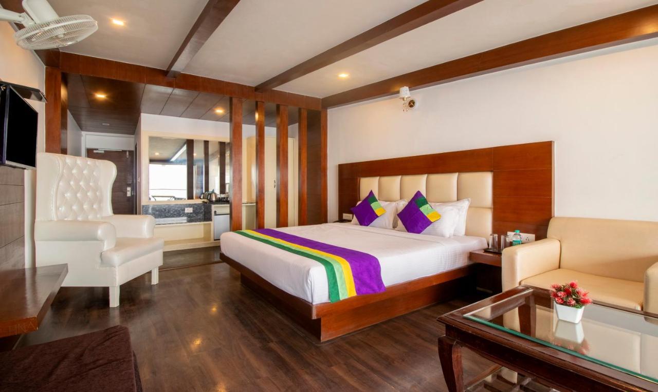 Treebo Premium Queen Of Hills Near Mall Road Mussoorie Exterior photo